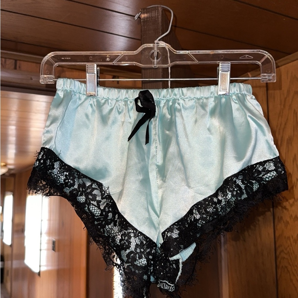 Women’s lingerie shorts